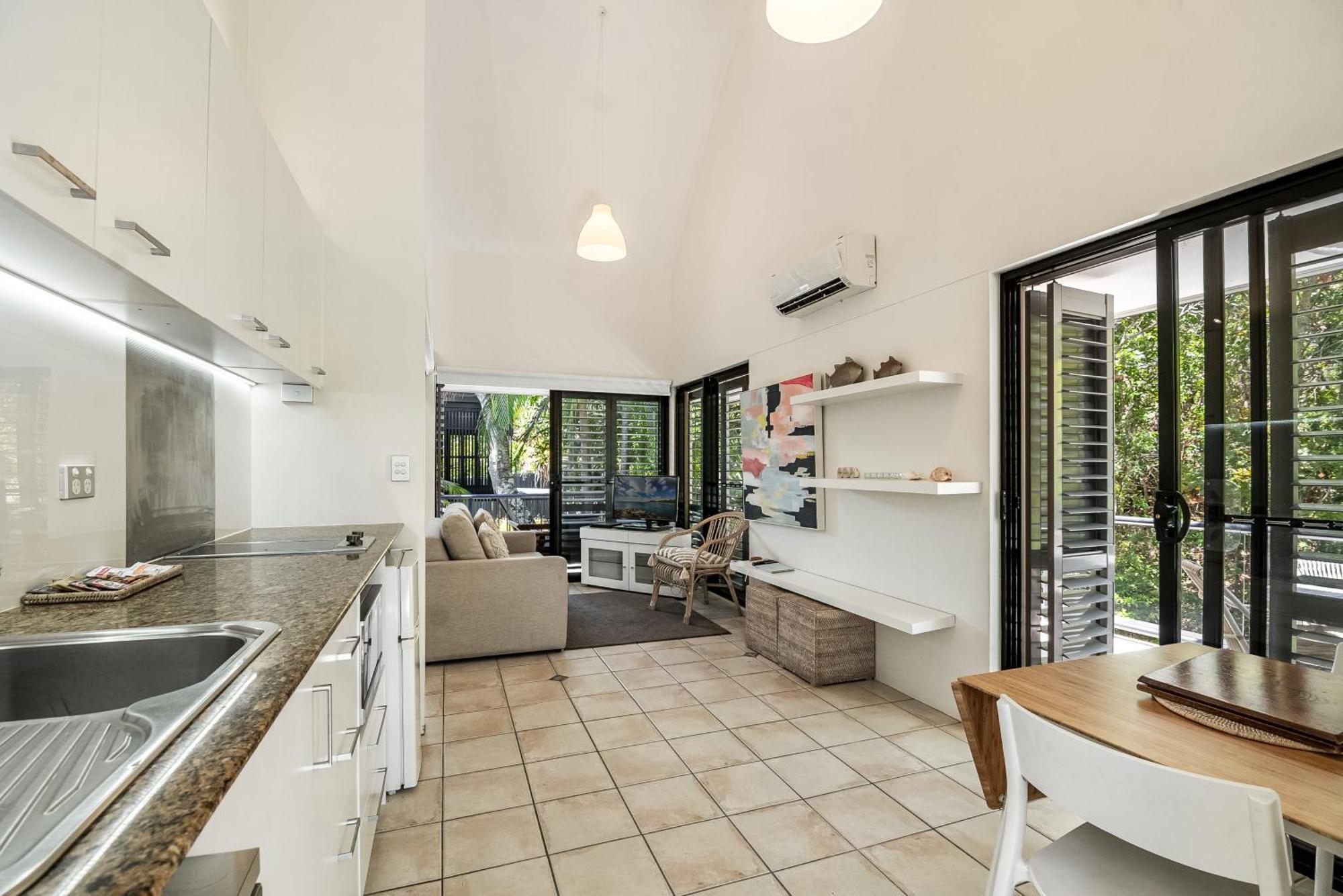 Julians Apartments Byron Bay Eksteriør billede
