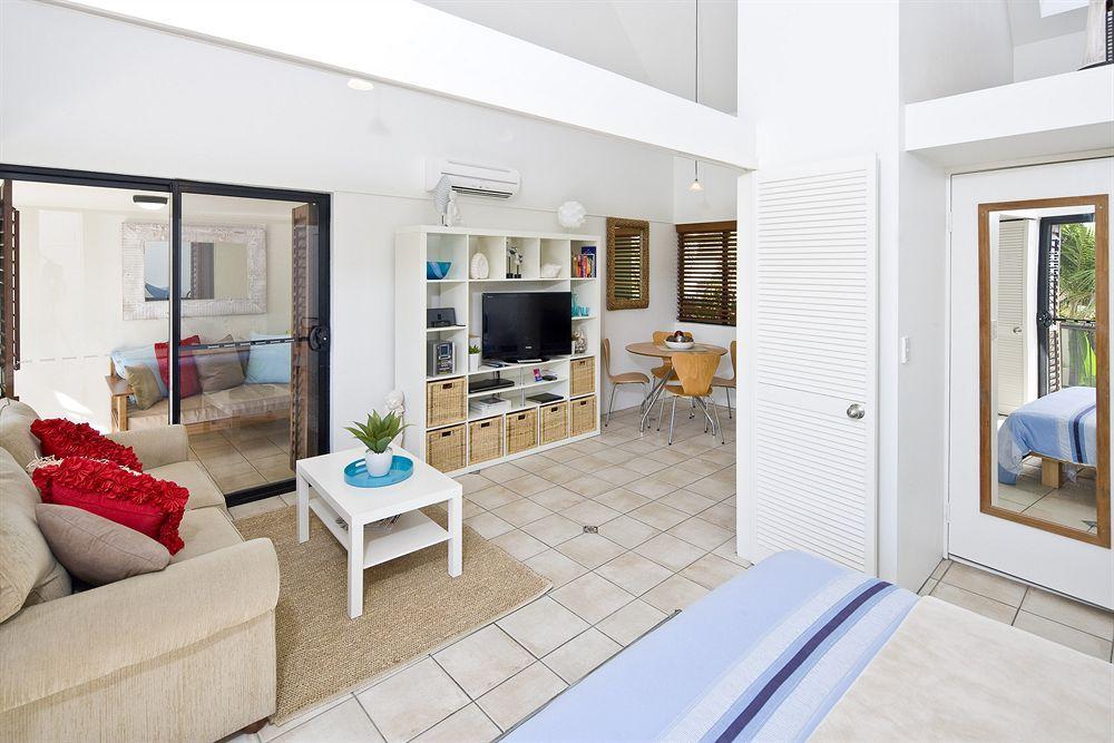 Julians Apartments Byron Bay Eksteriør billede