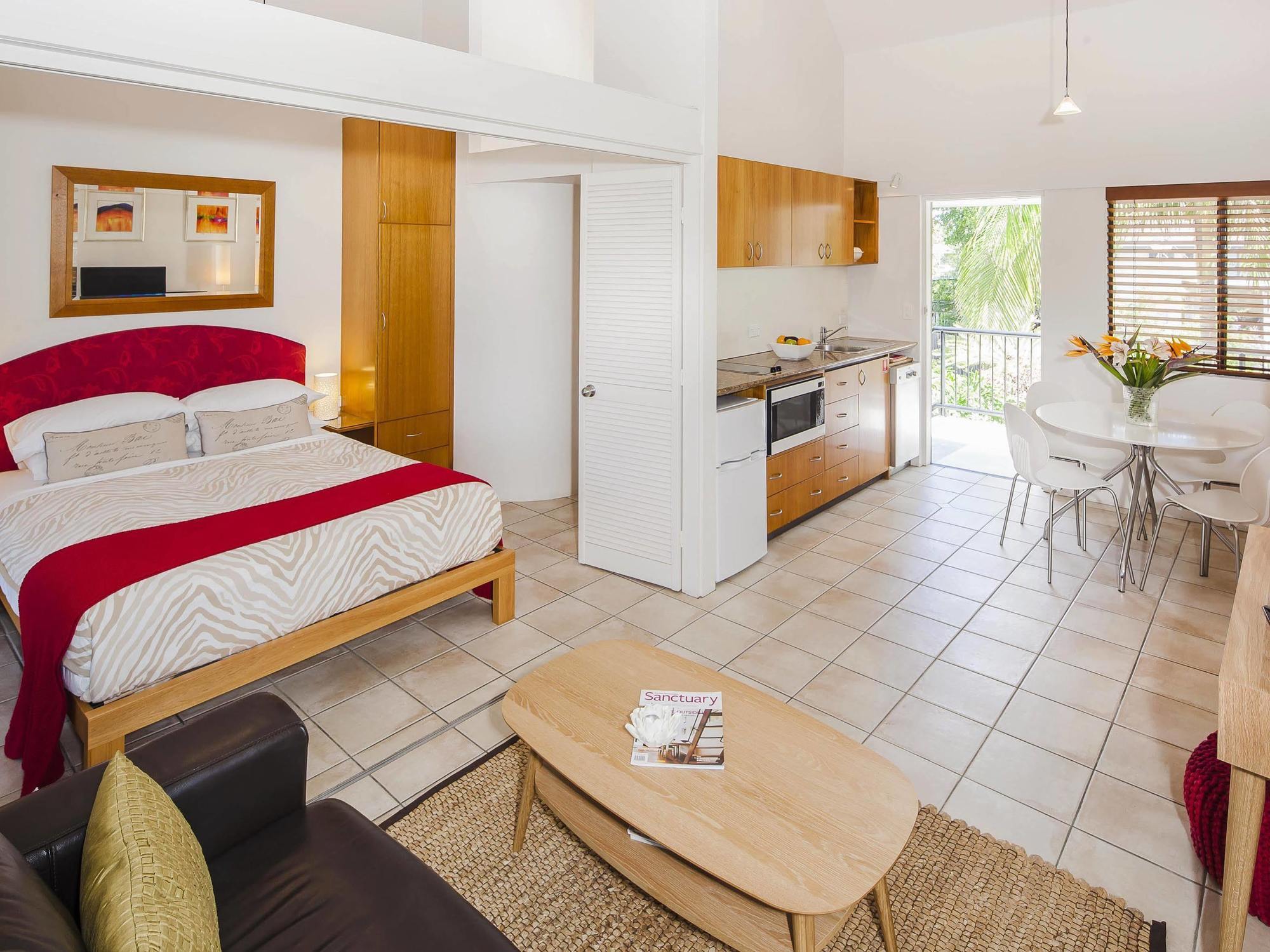Julians Apartments Byron Bay Eksteriør billede
